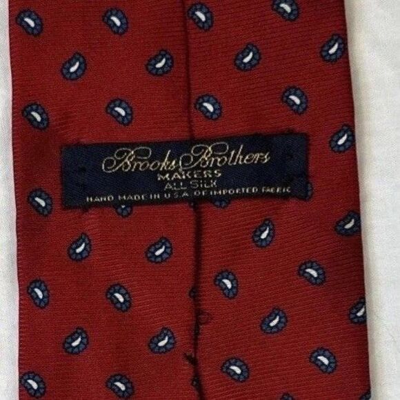 Brooks Brothers Makers Tie Red Paisley 100% Silk Made In The USA Necktie 59"L - Picture 1 of 6